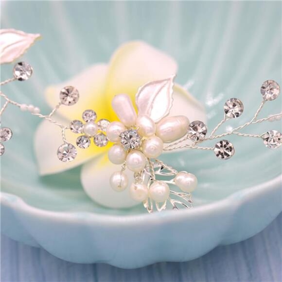 Bridal Crystal Headband with Freshwater Pearls Flower Design Wedding main image 4